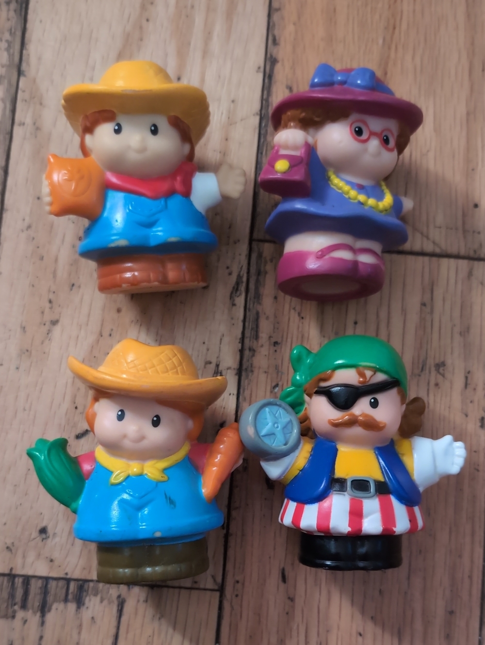 Fisher Price Little People Lot Of 4 Farmers Pirate *BIN